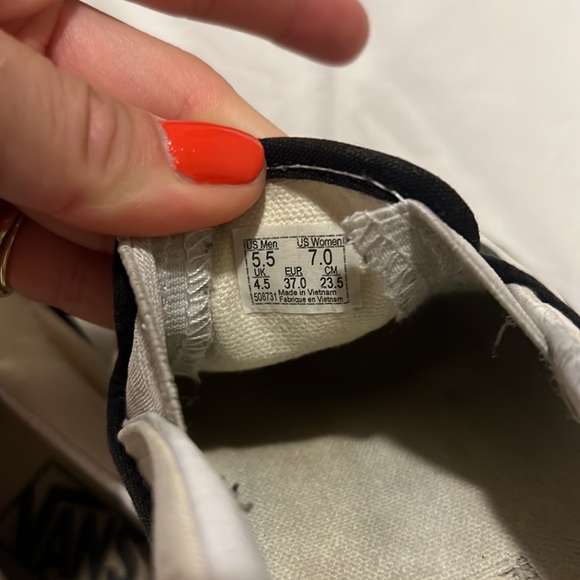 Vans SLIP-ON CHECKERBOARD SHOE - Picture 4 of 4